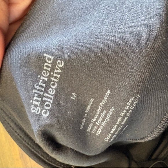 Girlfriend Collective Black Cropped Leggings Athletic Womens medium High Rise - Picture 6 of 6